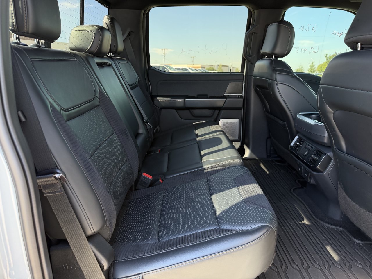 Used 2023 Ford F150 Raptor w/ Raptor 37 Performance Package AWD/4WD image 28