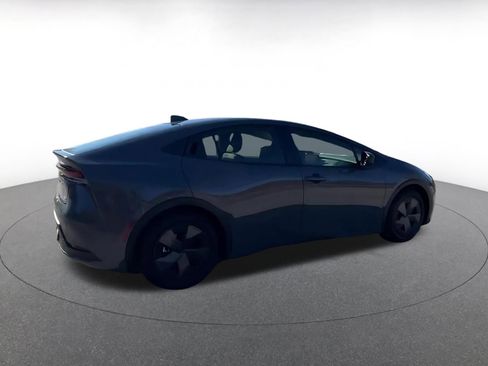 Used 2025 Toyota Prius LE image 14