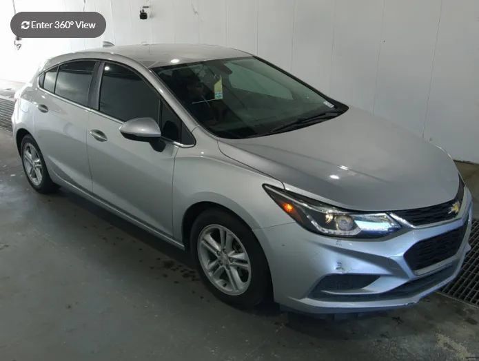 Used 2017 Chevrolet Cruze LT w/ Convenience Package FWD image 1