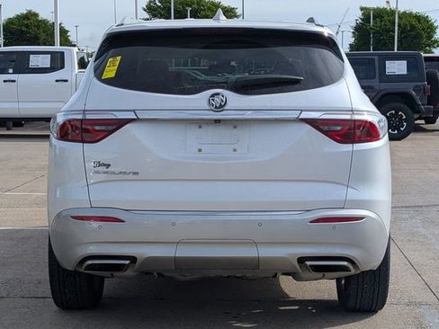Used 2023 Buick Enclave Essence w/ Experience Buick Package image 5