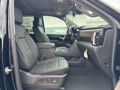 New 2026 GMC Sierra 2500 Denali w/ Denali Reserve Package AWD/4WD image 18