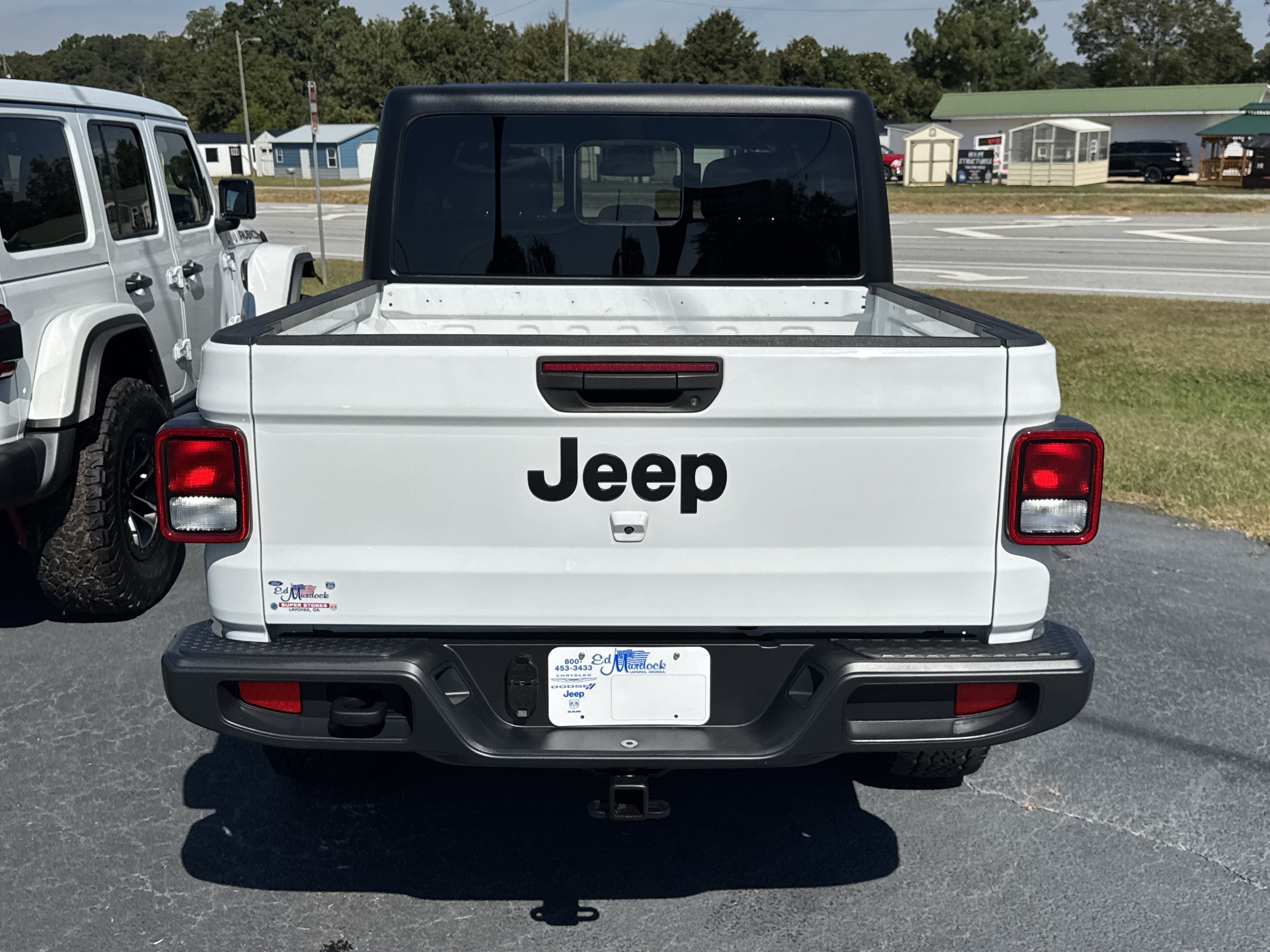 Used 2024 Jeep Gladiator Sport AWD/4WD image 6