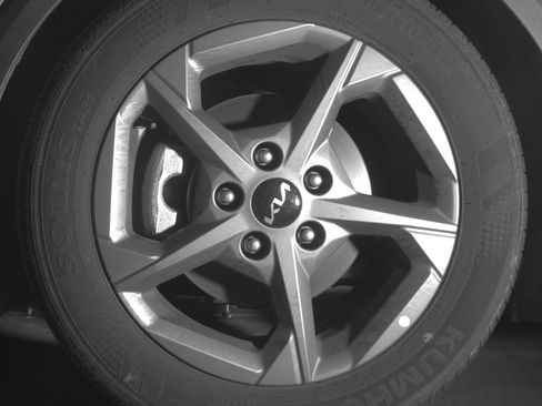 Used 2025 Kia K4 LXS image 12