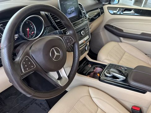 Used 2018 Mercedes-Benz GLE 350 4MATIC image 11