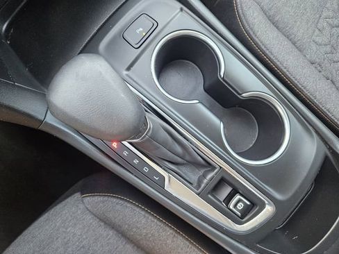 Used 2022 Chevrolet Equinox LT w/ Driver Convenience Package image 20