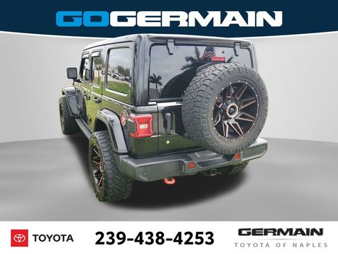 Used 2018 Jeep Wrangler Unlimited Sahara w/ Quick Order Package 24M Moab AWD/4WD image 12
