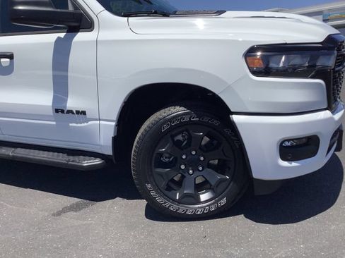 New 2026 RAM 1500 Express AWD/4WD image 3