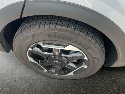 Certified 2026 Kia Sportage S AWD/4WD image 7