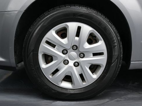 Used 2017 Dodge Grand Caravan SE w/ Power Window Group image 11