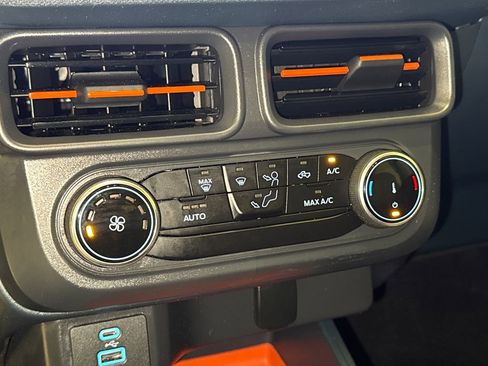 Used 2024 Ford Maverick XLT FWD image 24