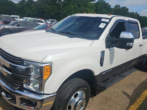 Used 2017 Ford F350 King Ranch w/ Chrome Package AWD/4WD image 3