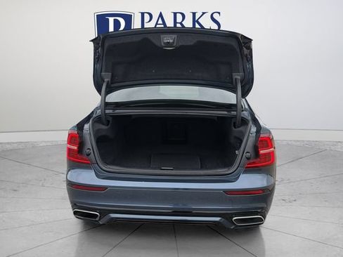 Used 2022 Volvo S60 B5 Inscription FWD image 19