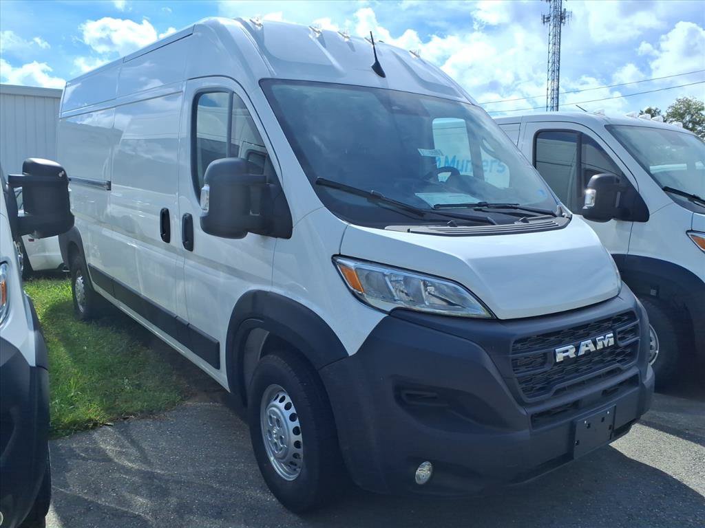 New 2026 RAM ProMaster 2500 w/ Convenience Group FWD image 3