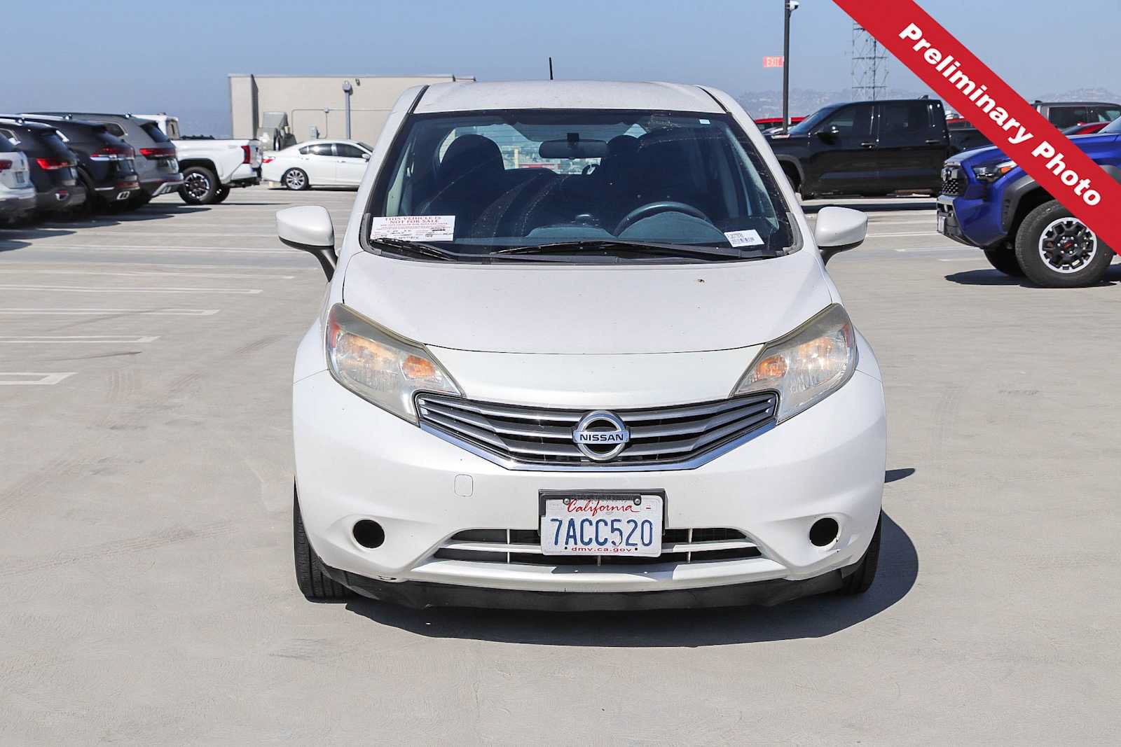 Used 2015 Nissan Versa Note SV FWD image 2