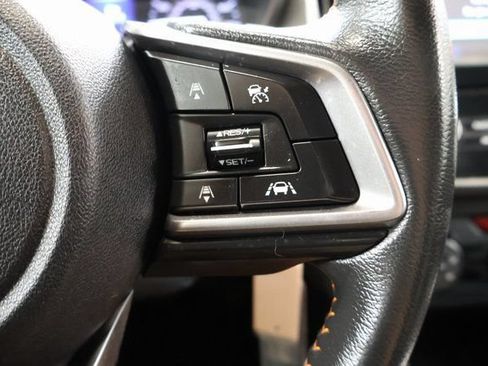 Used 2019 Subaru Crosstrek 2.0i Premium AWD/4WD image 16