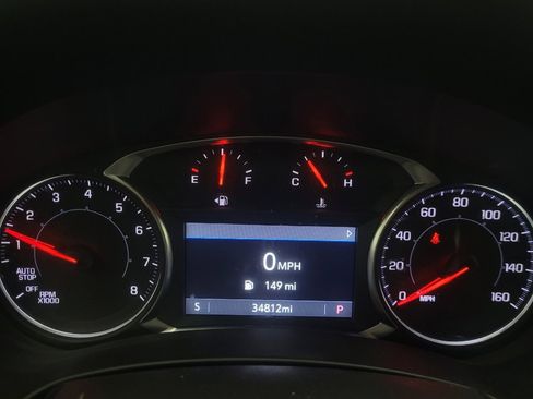 Used 2024 GMC Terrain SLT w/ Elevation Edition image 23