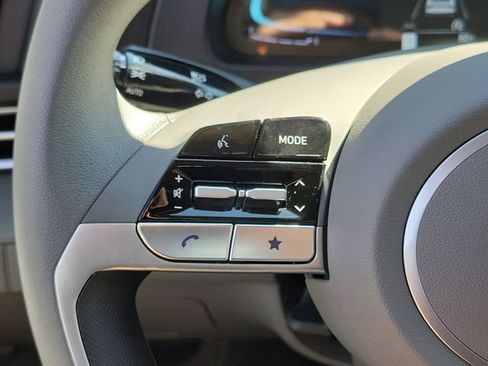 New 2026 Hyundai Elantra SE image 5