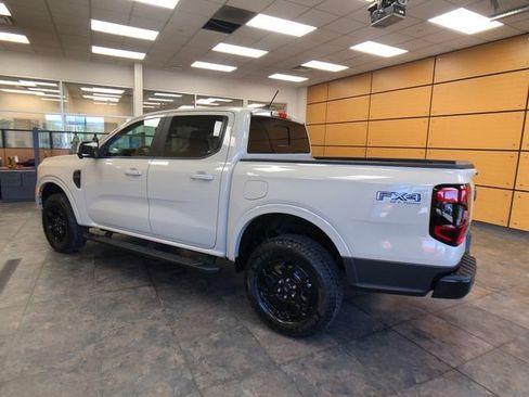 New 2025 Ford Ranger Lariat w/ FX4 Off-Road Package image 5