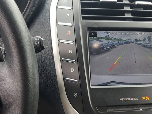 Used 2018 Lincoln MKC Premiere image 26