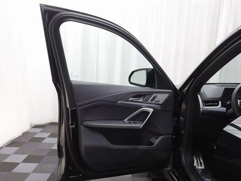 Certified 2025 BMW X1 M35i image 4