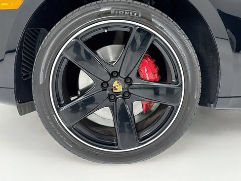 Certified 2020 Porsche Macan GTS AWD/4WD image 33