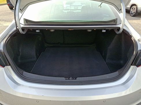 Used 2020 Chevrolet Malibu Premier image 31