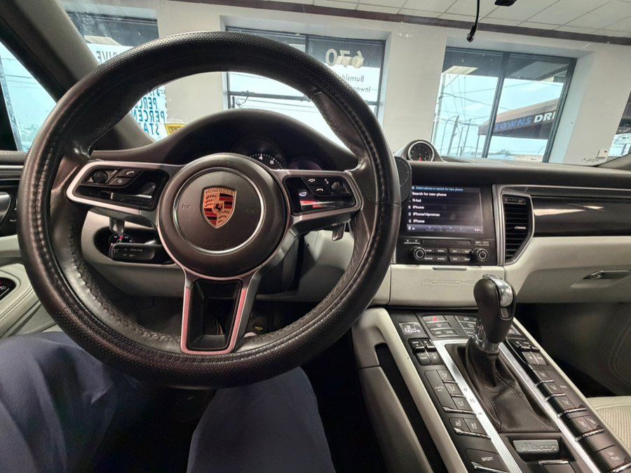 Used 2018 Porsche Macan S AWD/4WD image 63