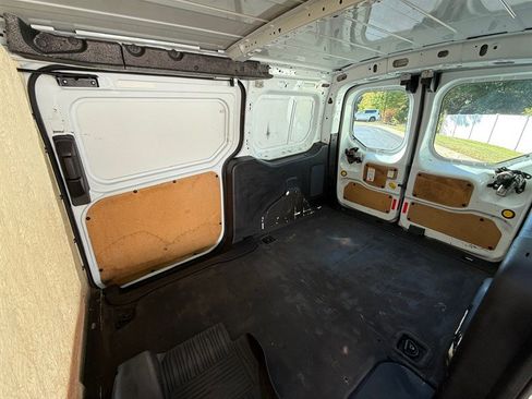 Used 2016 Ford Transit Connect XL image 25
