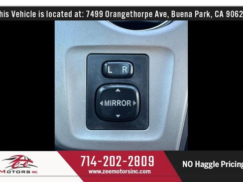 Used 2010 Toyota Matrix S image 34