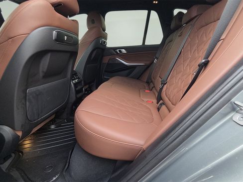 Used 2024 BMW X5 sDrive40i image 30