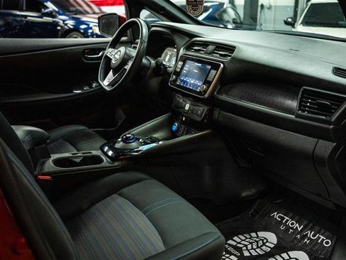 Used 2024 Nissan Leaf SV Plus image 12