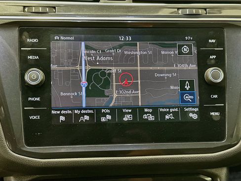 Used 2018 Volkswagen Tiguan SEL Premium w/ 3rd Row Seat Package AWD/4WD image 22