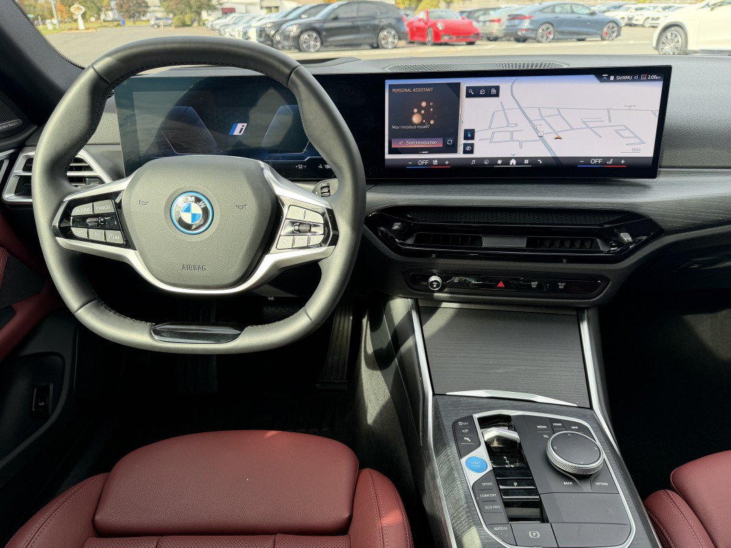 Used 2025 BMW i4 xDrive40i w/ Premium Package AWD/4WD image 29