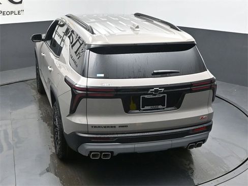 New 2026 Chevrolet Traverse Z71 w/ Enhanced Driving Package image 36
