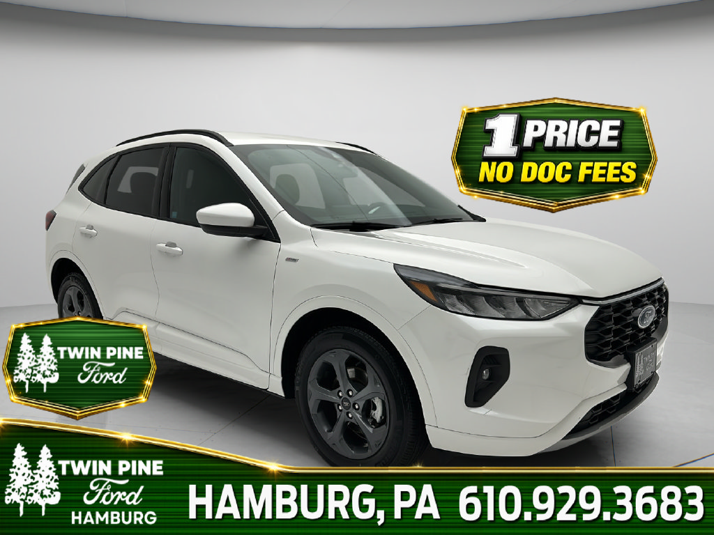 Used 2023 Ford Escape ST-Line Select w/ Tech Pack #1 AWD/4WD image 1