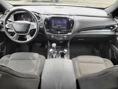 Used 2023 Chevrolet Traverse LT w/ Midnight/Sport Edition AWD/4WD image 14