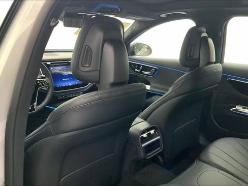 New 2026 Mercedes-Benz E 350 Sedan image 18