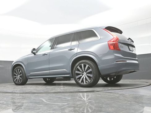 Used 2023 Volvo XC90 B5 Plus w/ Protection Package Premier AWD/4WD image 35