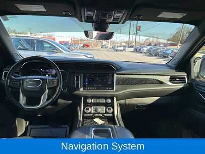 Used 2021 GMC Yukon Denali w/ Denali Premium Package