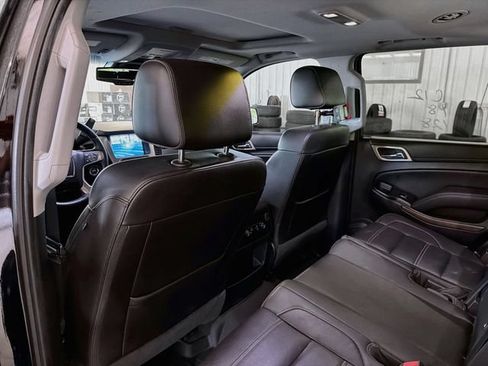 Used 2018 GMC Yukon Denali AWD/4WD image 9