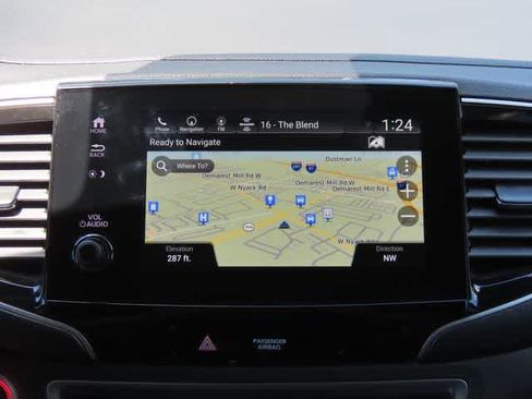 Used 2023 Honda Passport TrailSport image 19