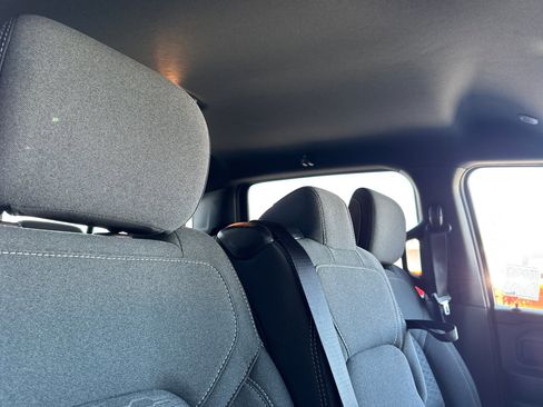 New 2026 RAM 1500 Tradesman AWD/4WD image 15