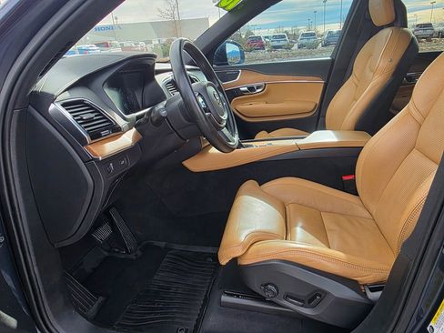 Used 2018 Volvo XC90 T6 Inscription w/ Convenience Package image 25