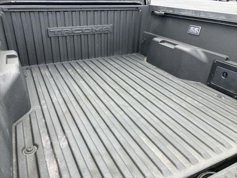 Certified 2025 Toyota Tacoma TRD Pro image 30