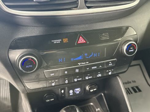 Used 2020 Hyundai Tucson Limited AWD/4WD image 18