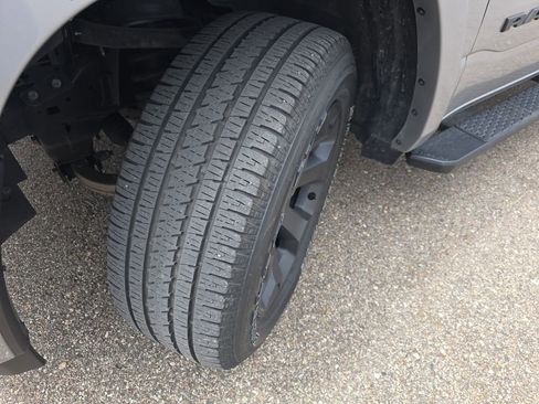 Used 2025 RAM 1500 Big Horn AWD/4WD image 36