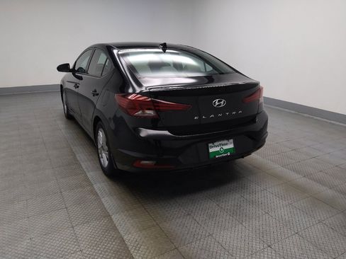 Used 2020 Hyundai Elantra SEL w/ Winter Weather Package FWD image 5