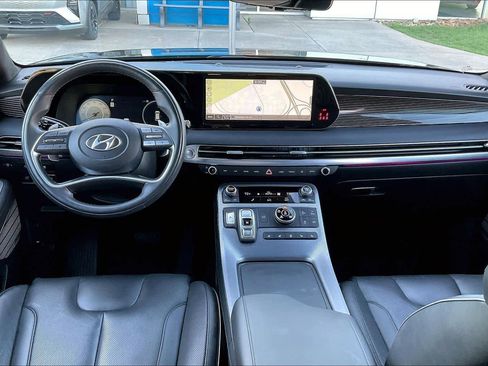 Used 2023 Hyundai Palisade Calligraphy w/ Cargo Package image 16