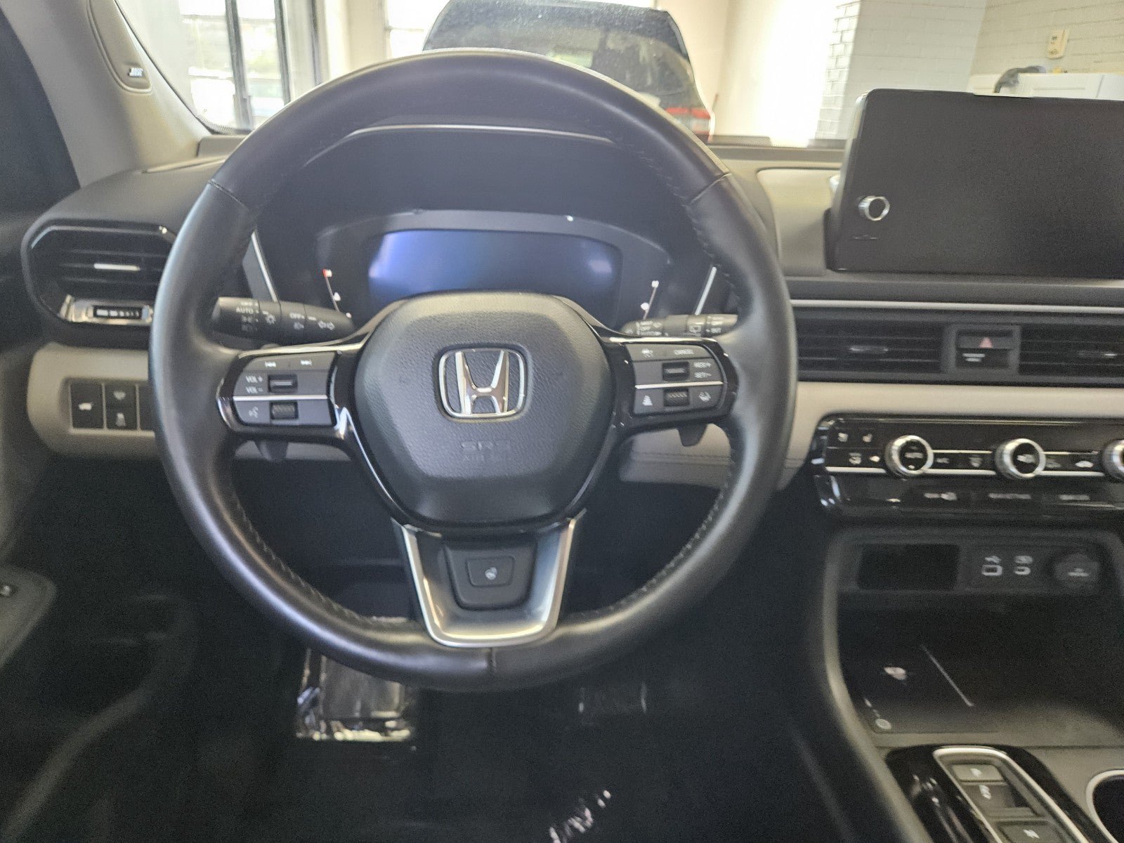 Used 2024 Honda Pilot Elite image 20