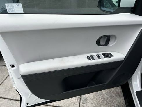 New 2026 Hyundai Ioniq 5 SEL image 14